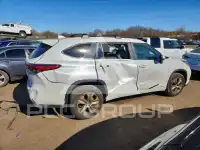 2023 Toyota Highlander photo