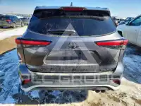 2023 Toyota Highlander фото