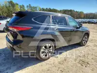 2023 Toyota Highlander фото