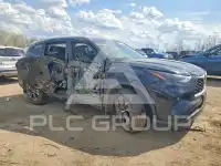 2023 Toyota Highlander фото