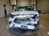 2023 Toyota Highlander photo