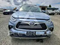 2023 Toyota Highlander photo