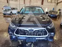 2023 Toyota Highlander photo