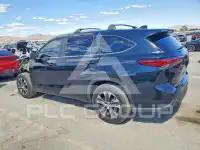 2023 Toyota Highlander фото