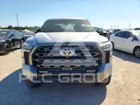 2023 Toyota TUNDRA фото