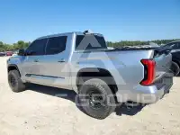 2023 Toyota TUNDRA фото