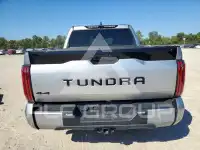 2023 Toyota TUNDRA фото
