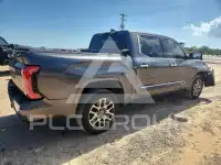 2023 Toyota TUNDRA фото