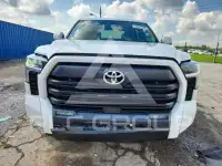 2023 Toyota TUNDRA фото
