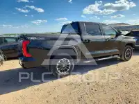 2023 Toyota TUNDRA фото