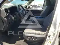 2023 Toyota TUNDRA фото