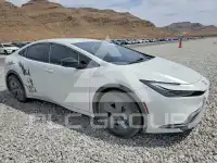 2023 Toyota PRIUS фото