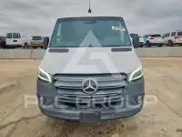 2023 Mercedes Benz Sprinter photo