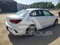 2023 KIA Rio фото
