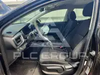 2023 KIA Rio фото