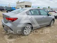 2023 KIA Rio фото