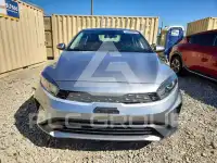2023 KIA Forte фото