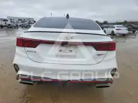 2023 KIA Forte фото