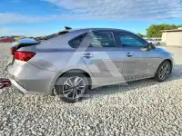2023 KIA Forte фото