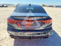 2023 KIA Forte фото