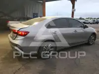 2023 KIA Forte фото