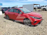 2023 KIA Forte фото