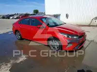 2023 KIA Forte фото