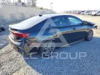 2023 KIA Forte фото