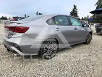 2023 KIA Forte фото