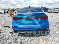2023 KIA Forte фото