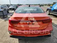 2023 KIA Forte фото