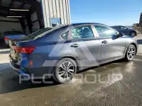 2023 KIA Forte фото