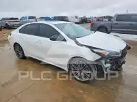 2023 KIA Forte фото