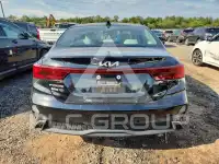 2023 KIA Forte фото