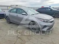2023 KIA Forte фото
