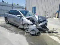 2023 KIA Forte фото