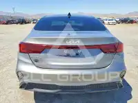 2023 KIA Forte фото