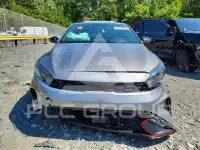 2023 KIA Forte фото