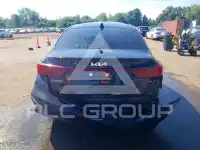 2023 KIA Forte фото