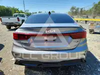 2023 KIA Forte фото
