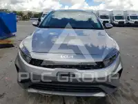 2023 KIA Forte фото