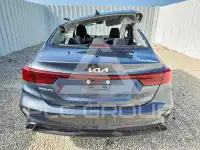 2023 KIA Forte фото
