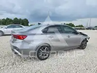 2023 KIA Forte фото