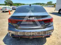 2023 KIA Forte фото