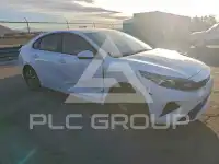 2023 KIA Forte фото