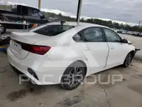 2023 KIA Forte photo