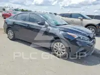 2023 KIA Forte фото