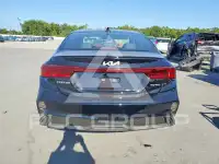2023 KIA Forte фото