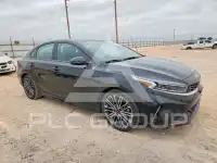 2023 KIA Forte фото