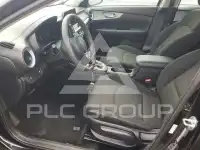 2023 KIA Forte фото